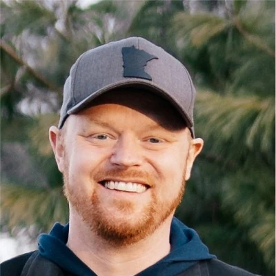 Travis Smith